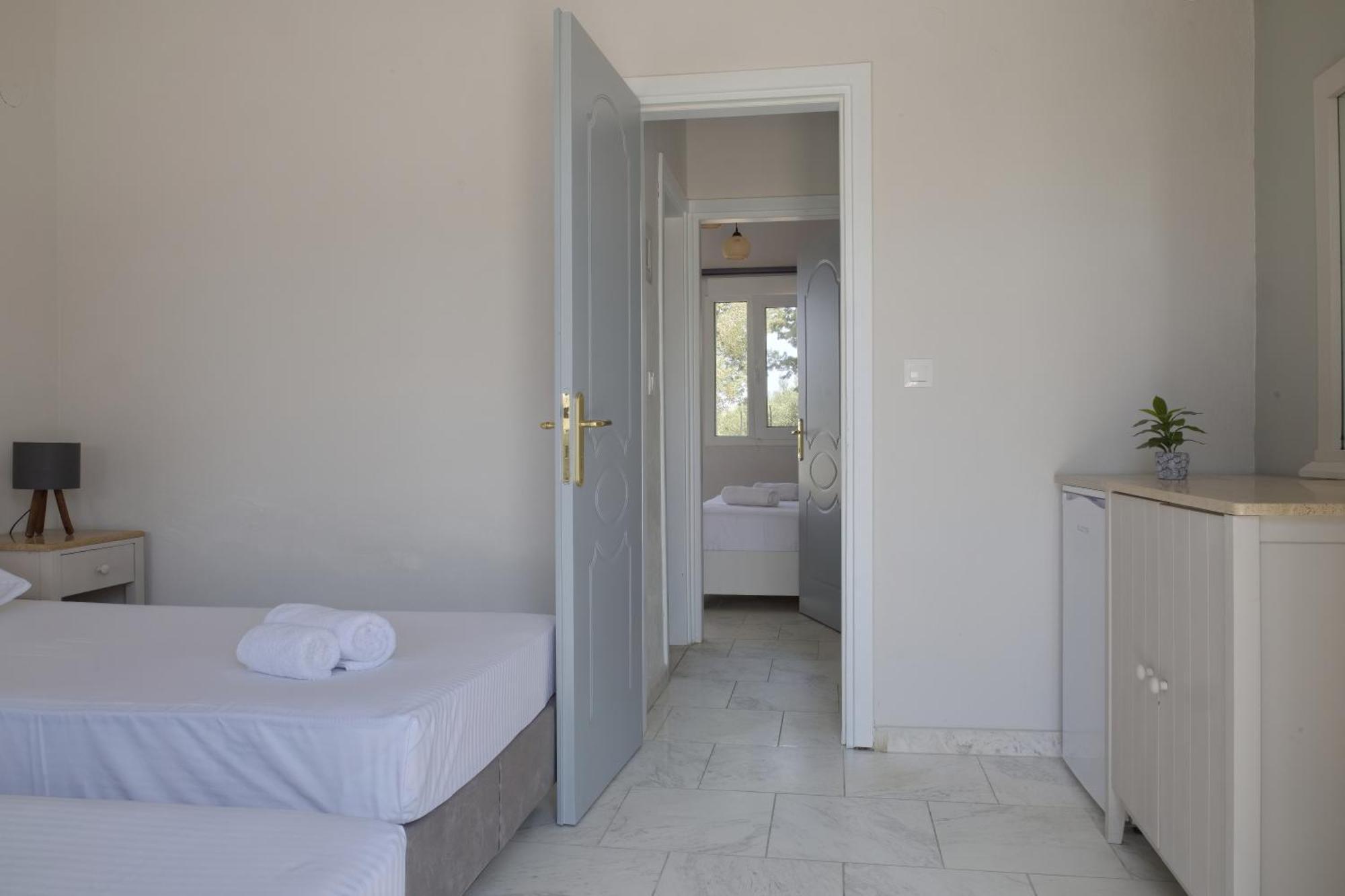 Marele Hills Apartments Néa Fókaia Kültér fotó