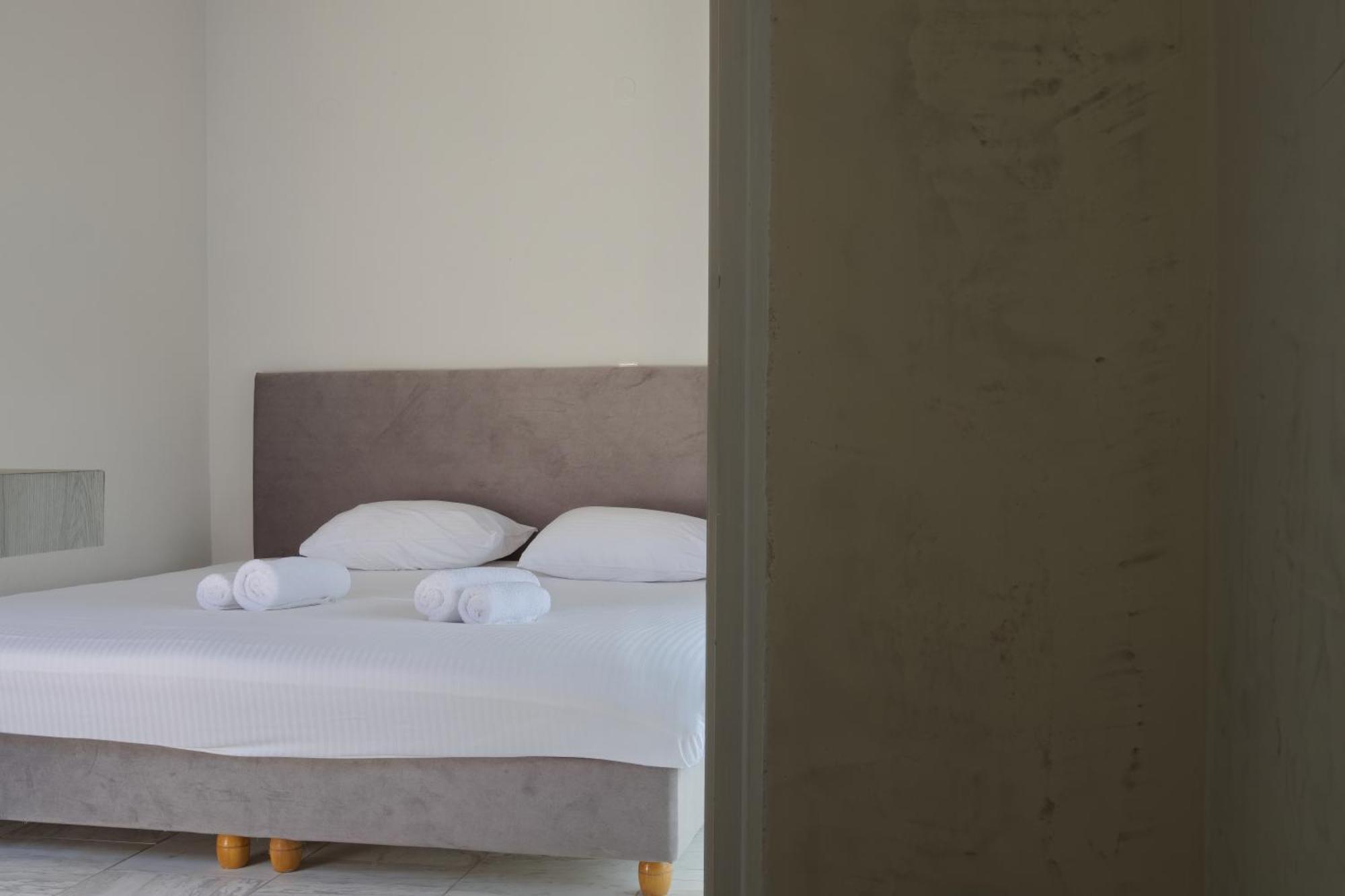 Marele Hills Apartments Néa Fókaia Kültér fotó