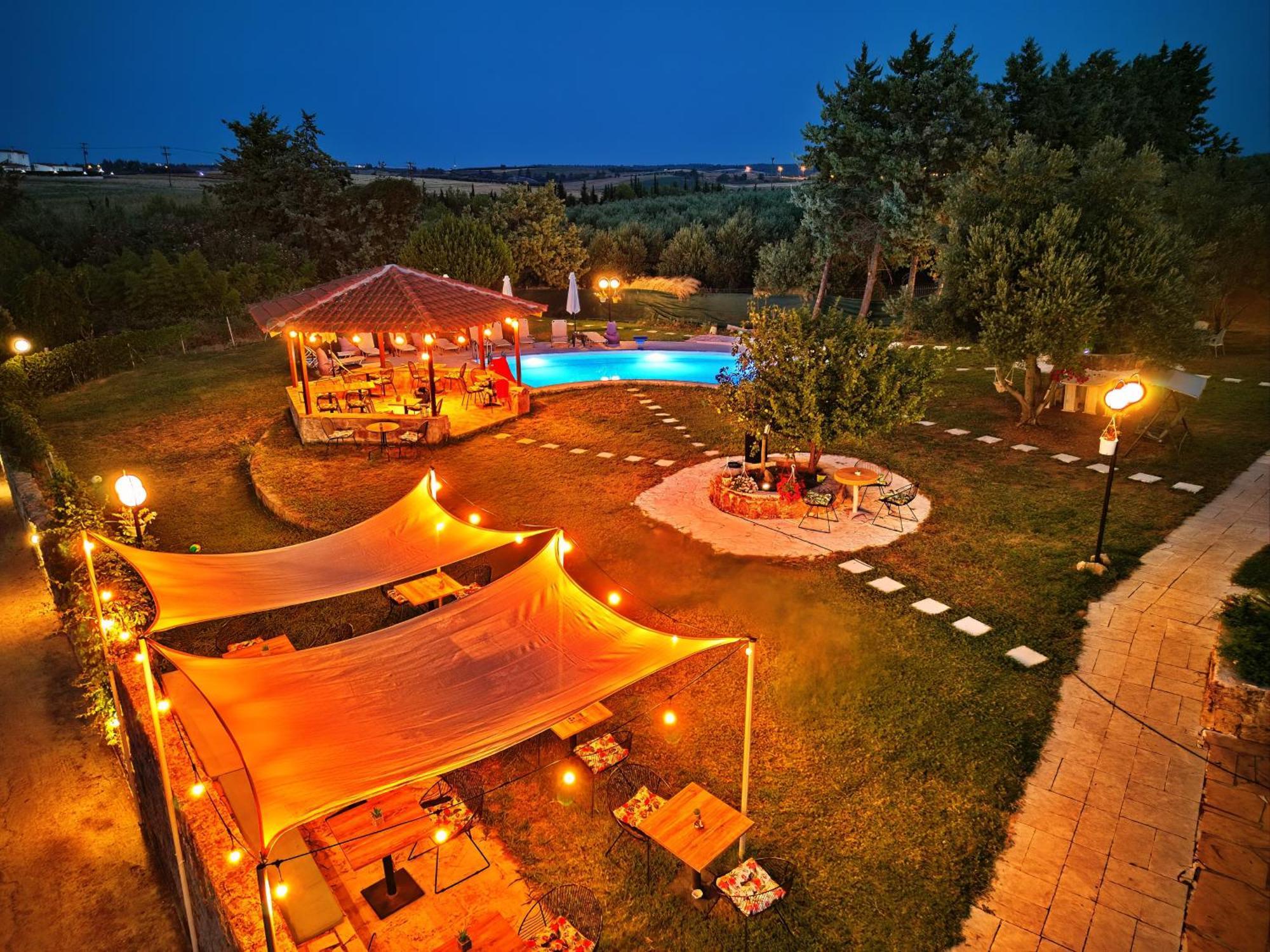 Marele Hills Apartments Néa Fókaia Kültér fotó